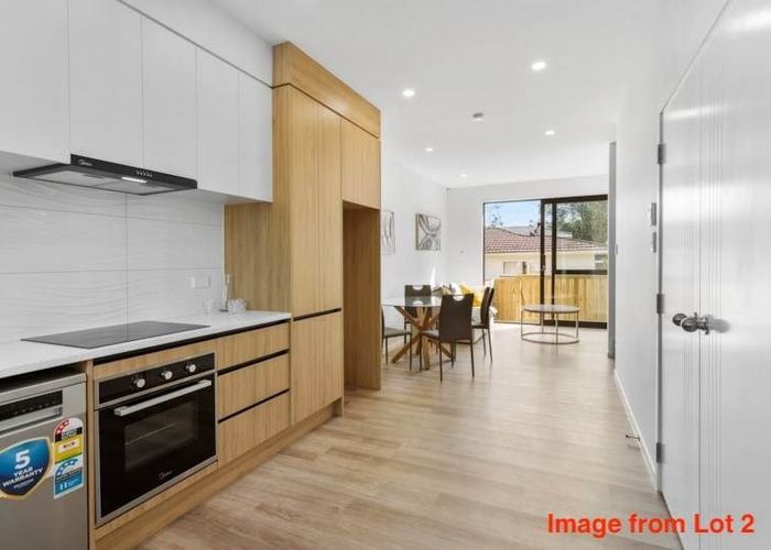  at 10/98 Tonar Street, Northcote, North Shore City, Auckland