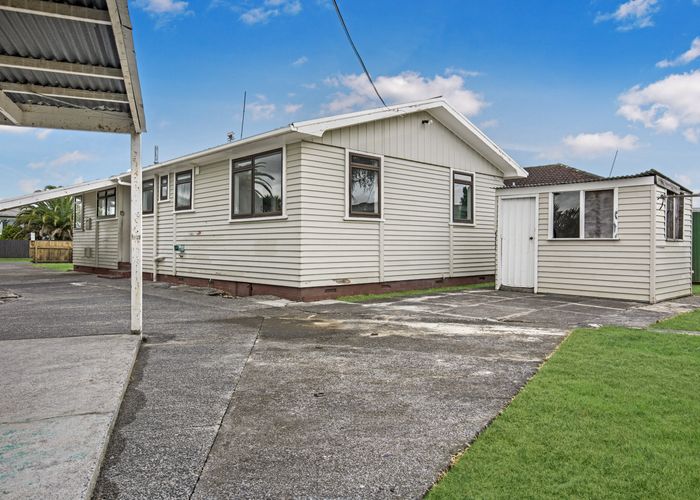  at 48 Convair Crescent, Mangere, Auckland