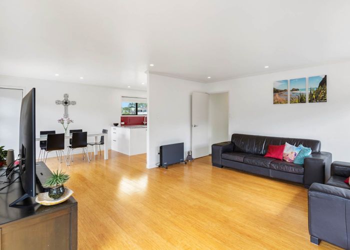  at 8 Anich Road, Massey, Auckland