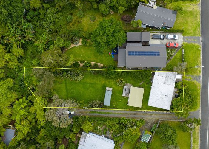  at 24 Lorenzen Bay Road, Raglan, Waikato, Waikato