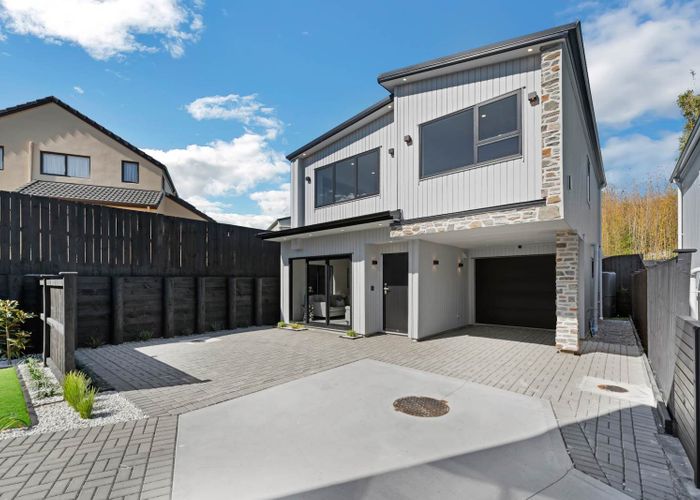  at 9C Addison Street, Blockhouse Bay, Auckland City, Auckland