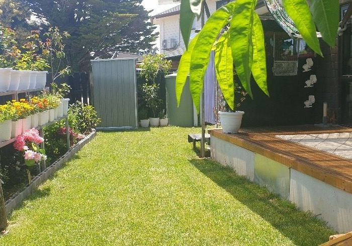  at 18B Riverpark Crescent, Henderson, Waitakere City, Auckland