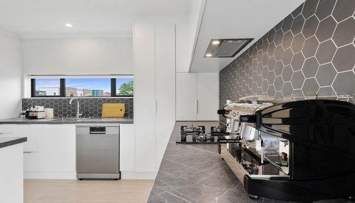  at 2 Orona Place, Takanini, Papakura, Auckland