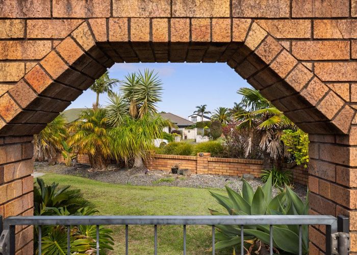  at 8 Fuchsia Place, Mount Maunganui, Tauranga, Bay Of Plenty