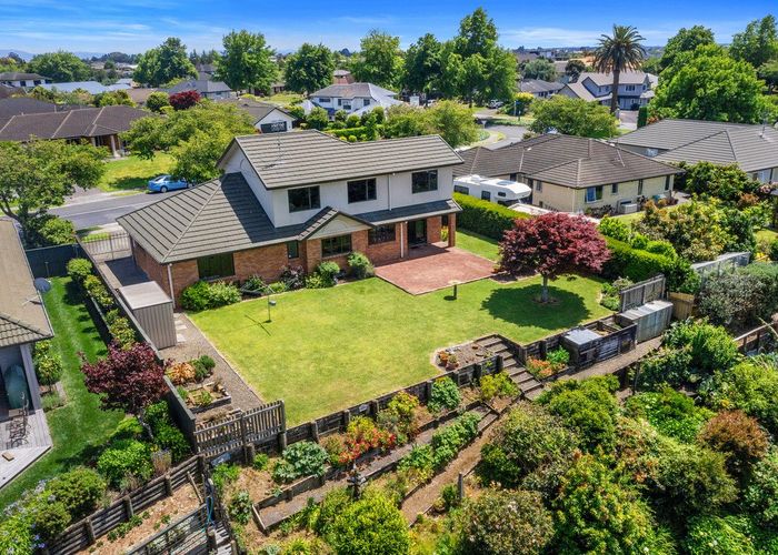  at 124 Bethlehem Heights, Bethlehem, Tauranga