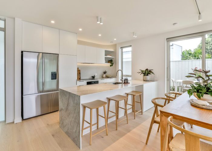  at 4/80 Garnet Road, Westmere, Auckland City, Auckland