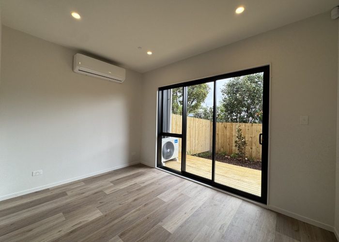  at 1/35 Crawford Avenue, Mangere Bridge, Manukau City, Auckland