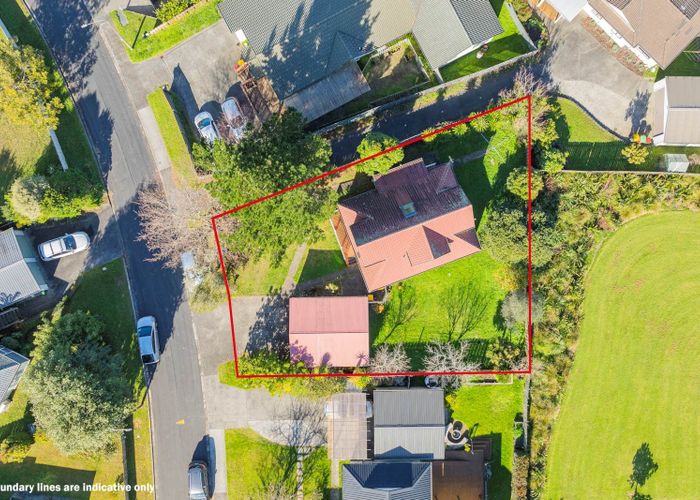 at 8 Wren Place, Unsworth Heights, Auckland