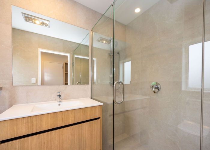  at 34D Hellyers Street, Birkenhead, North Shore City, Auckland