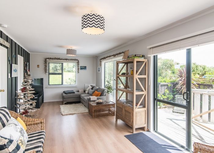  at 26 Kitchener Street, Te Horo Beach