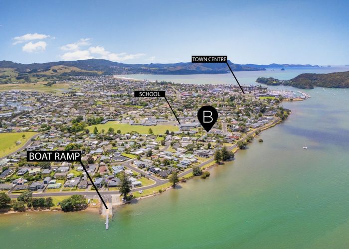  at 2 Hamilton Crescent, Whitianga, Whitianga