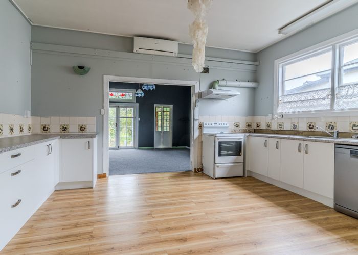 at 21 East Avenue, Saint Kilda, Dunedin