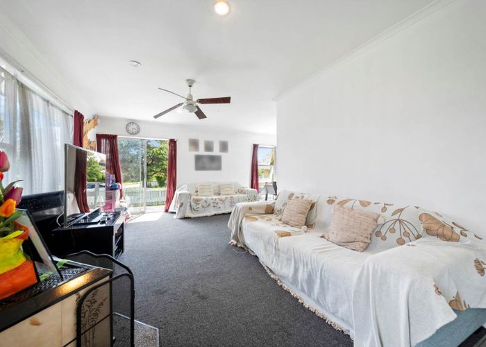  at 99 Coxhead Road, Manurewa, Auckland