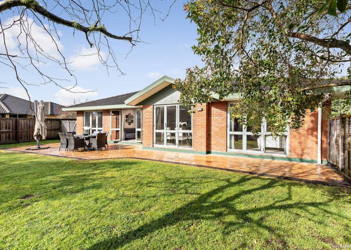  at 37 Te Wharau Drive, Greenhithe, Auckland