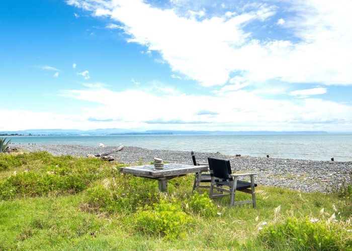  at 245 Clifton Road, Te Awanga, Te Awanga