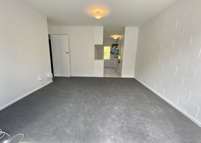  at 3/767 Beach Road , Browns Bay, North Shore City, Auckland