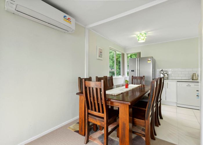  at 6 Yearsley Place, Manurewa, Manukau City, Auckland