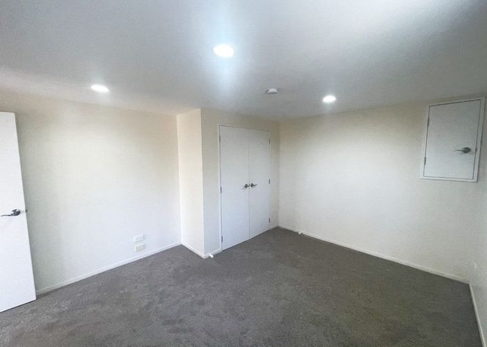  at 66B Bradbury Road, Botany Downs, Manukau City, Auckland