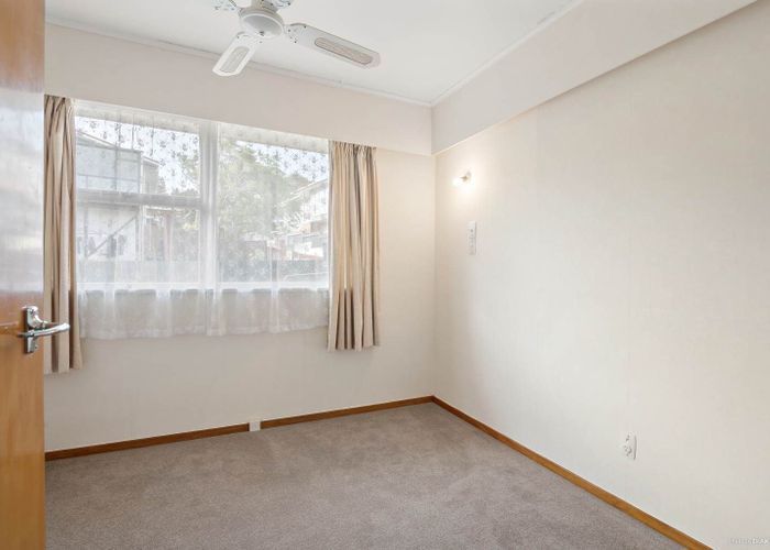  at 14 Trevola St, New Windsor, Auckland City, Auckland