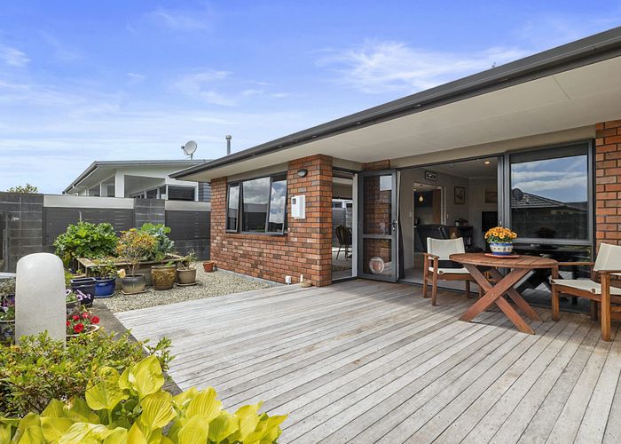  at 11B Montrose Place, Highlands Park, New Plymouth, Taranaki