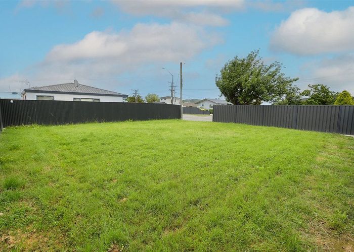 at 43a Meeanee Road, Taradale, Napier, Hawke's Bay