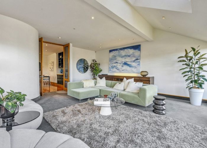  at 12B Treasure Grove, Hataitai, Wellington