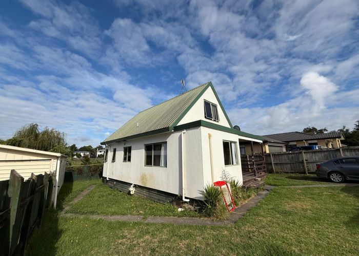  at 2/8 Puriri Road, Manurewa, Manukau City, Auckland