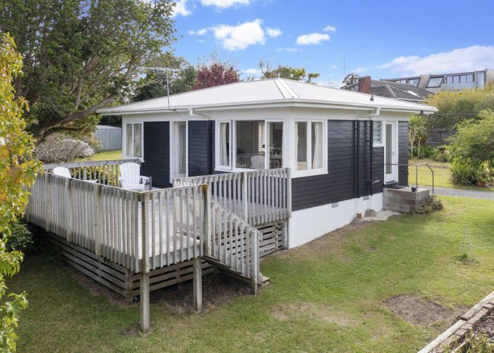  at 55 Merani Street, Belmont, North Shore City, Auckland