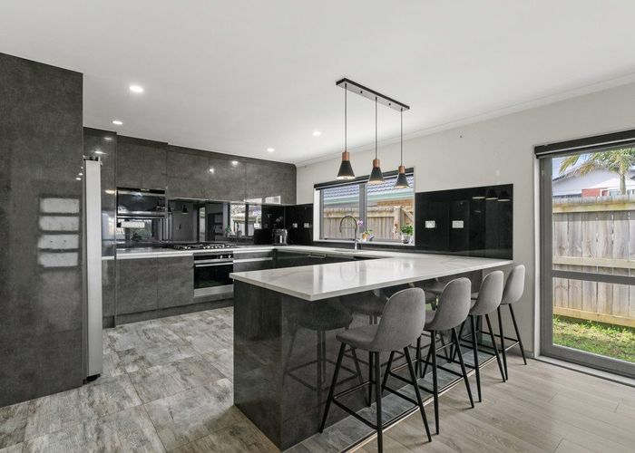  at 188A Hill Road, The Gardens, Manukau City, Auckland