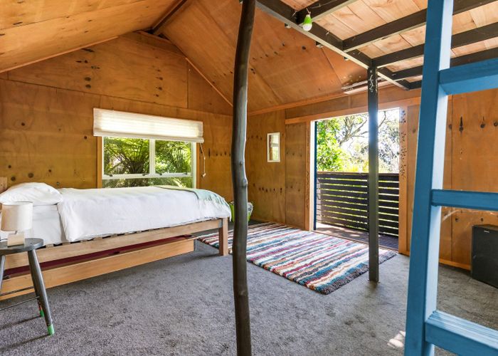  at 9 O'Brien Road, Omiha, Waiheke Island, Auckland