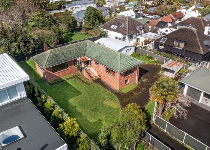  at 30 Argyle Street, Herne Bay, Auckland