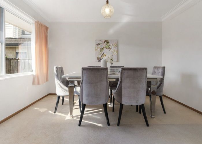  at 10 McCullough Avenue, Papatoetoe, Auckland