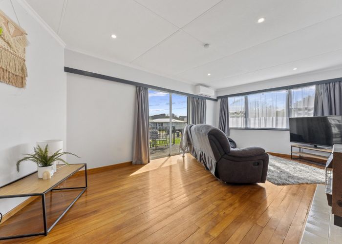  at 3 Camellia Avenue, Aramoho, Whanganui