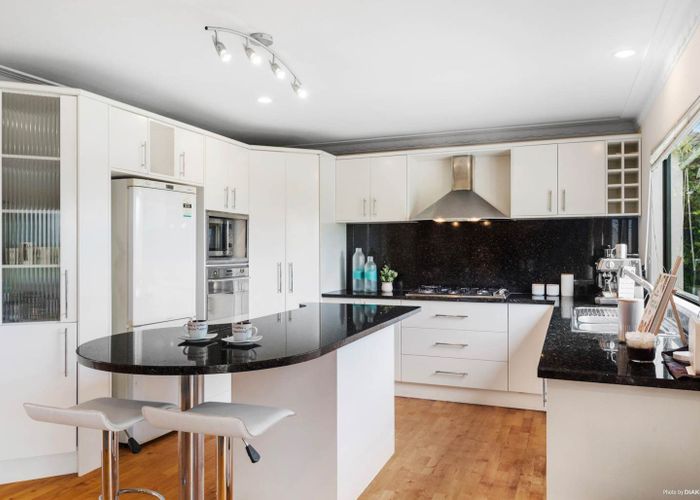  at 33 Killybegs Drive, Pinehill, Auckland