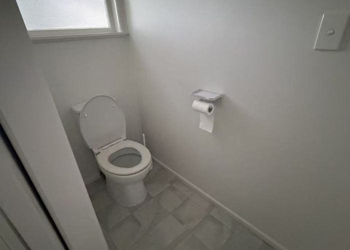  at 26 pinedale pl, Henderson, Waitakere City, Auckland