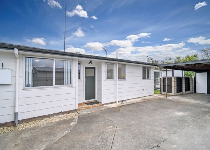  at 8B Walton Way, Flaxmere, Hastings, Hawke's Bay