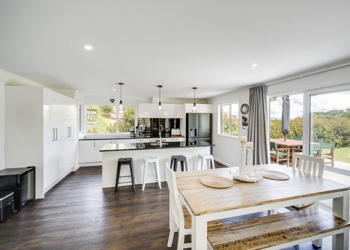  at 7 Ridgeway Terrace, Taradale, Napier