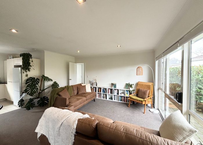  at 1/71 Brougham Street, Addington, Christchurch City, Canterbury