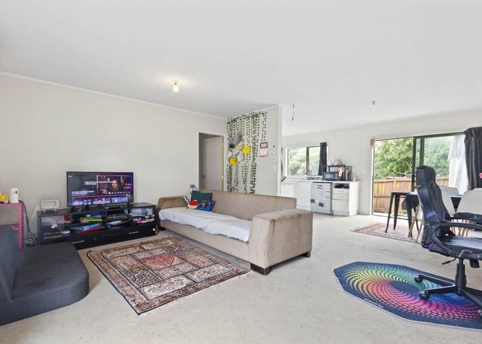  at 7A Ngatira Place, Clendon Park, Manukau City, Auckland