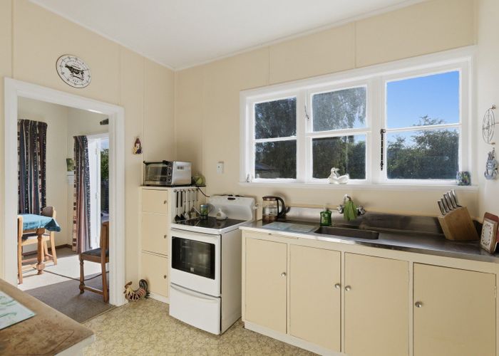  at 6 Brunswick Road, Aramoho, Whanganui, Manawatu / Whanganui