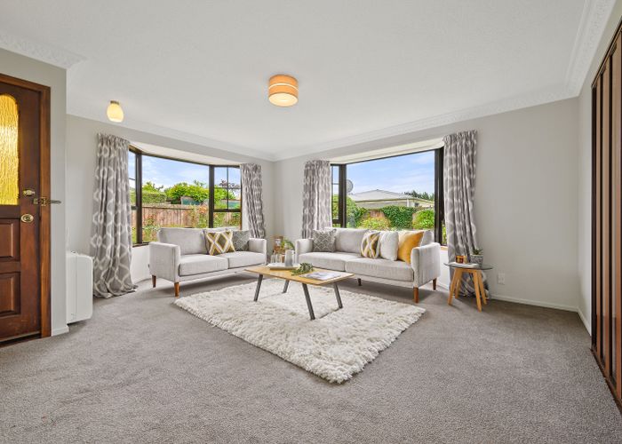  at 2/38 Greenock Street, Redwood, Christchurch