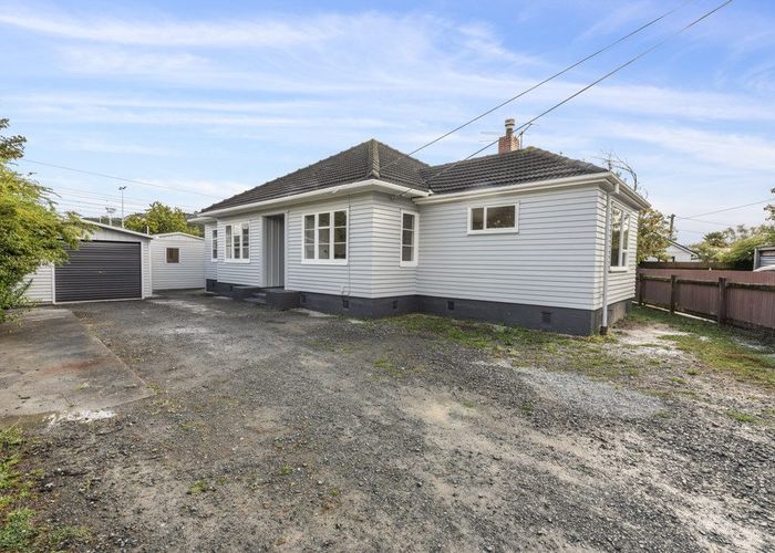  at 1/50 Palmer Crescent, Silverstream, Upper Hutt