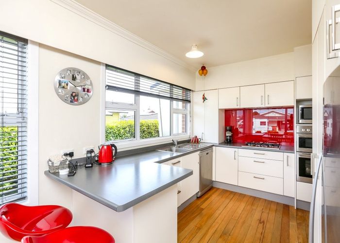  at 17 Sanders Avenue, Westown, New Plymouth, Taranaki