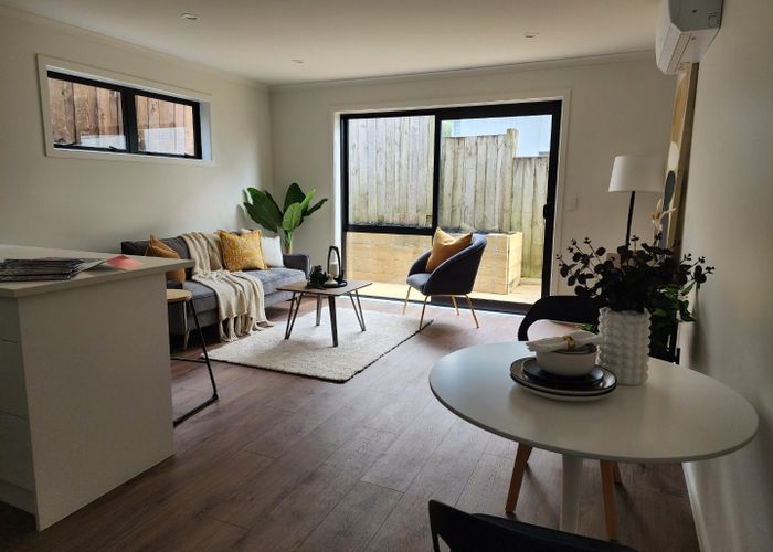  at 4/26 Hunter Street, Hamilton Lake, Hamilton