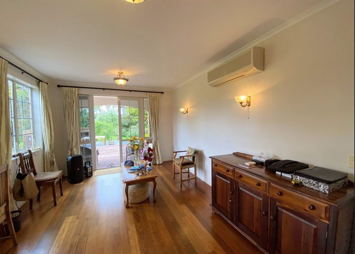  at 32 Langford Place, Albany