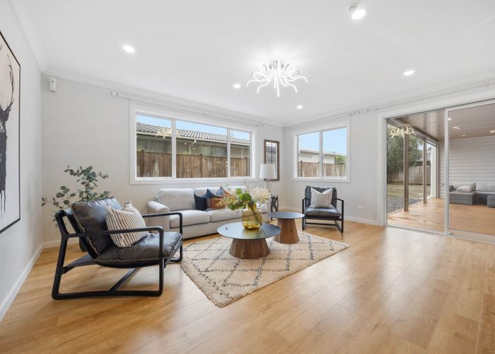  at 24 Priestley Drive, Bucklands Beach, Manukau City, Auckland