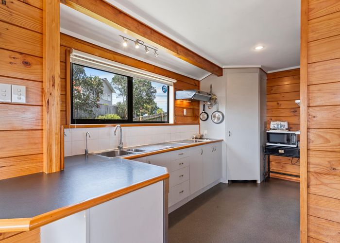  at 17B Rangatira Road, Birkdale, North Shore City, Auckland