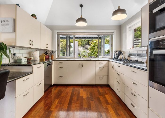  at 75 Whaka Terrace, Huntsbury, Christchurch City, Canterbury