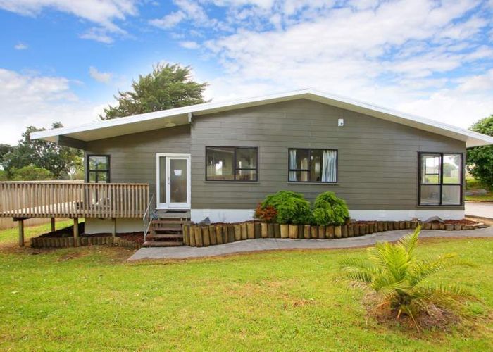  at 13 Balwyn Place, Clendon Park, Manukau City, Auckland