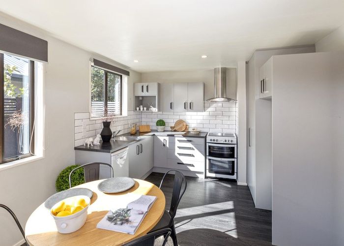  at 2/253 Innes Road, Mairehau, Christchurch
